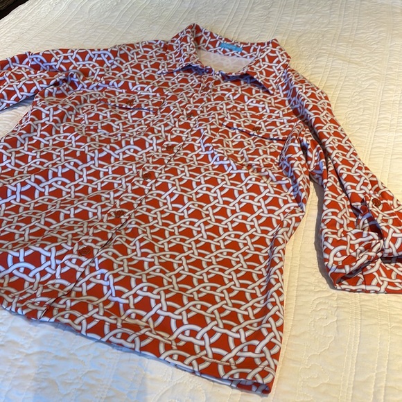 J. McLaughlin shirt with rolled sleeves - Picture 6 of 10